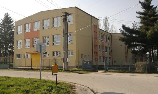 07 Základná škola