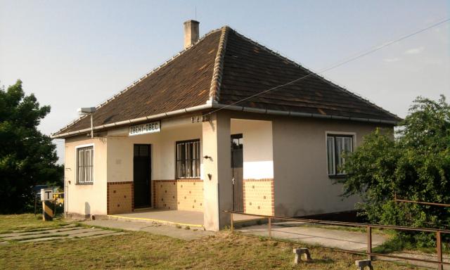 12 Zastávka Zbehy