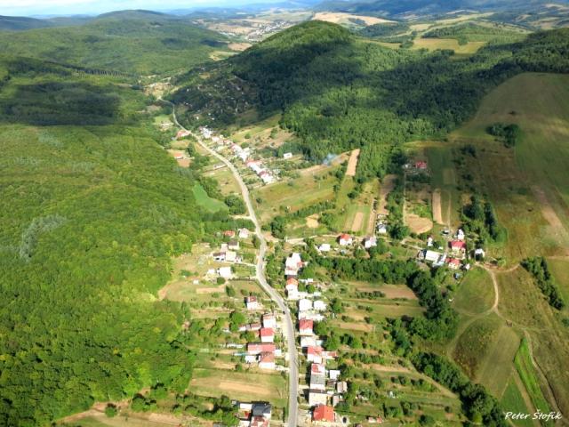 03 Koniec Sniny, ulica Jesenského smer Pichné 