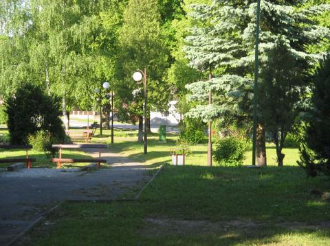 10 V obci - zelený park
