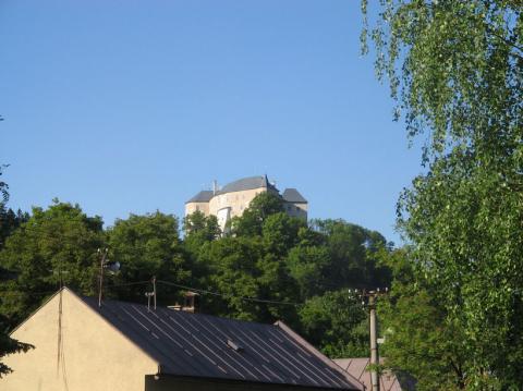 19 Hrad-pohľad z obce