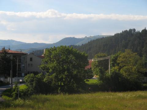 32 Neďaleké Pleše