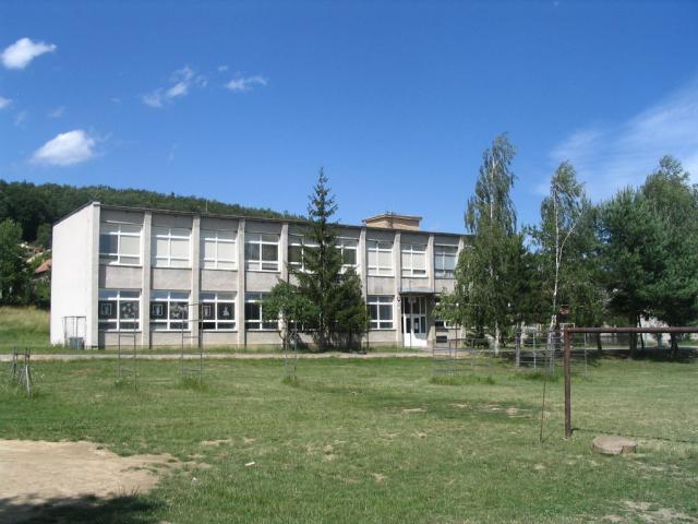 15 Základná škola