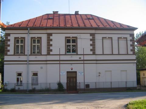 07 Základná a materská škola