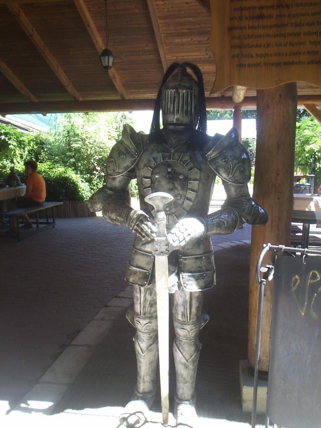 13 Záhradná reštaurácia 