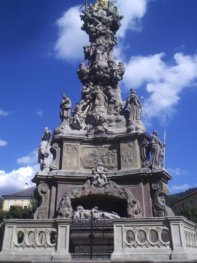 07 Morový stĺp sv. Trojice