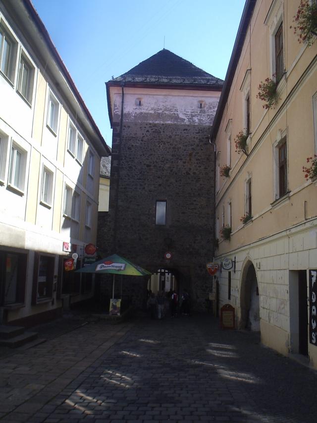 16 Dolná brána mestského opevnenia