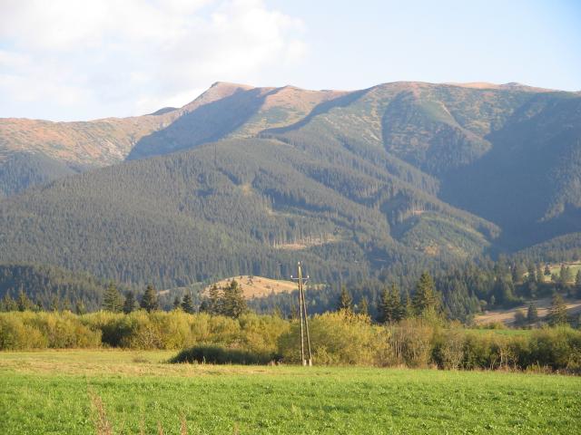 09 Zľava Brestová 1903 m, Zuberec 1806 m, Pálenica 1753 m a 