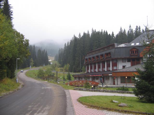 11 Cesta na Otupné k lanovkám, Grand Hotel