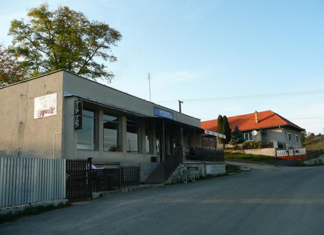 17 Obchod s pohostinstvom