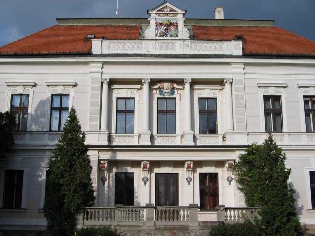 10 Arborétum Mlyňany