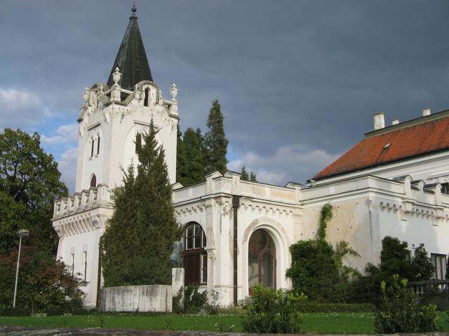 11 Arborétum Mlyňany
