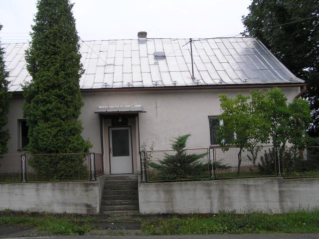 04