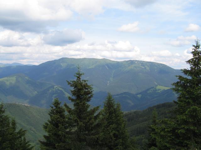 052 Veľká Chochuľa a Prašivá
