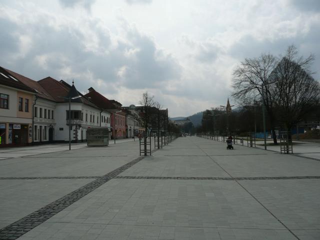 01 Námestie SNP