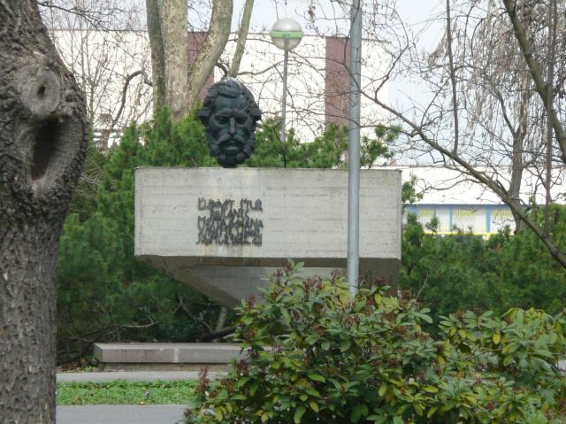 11 Park Ľ. Štúra
