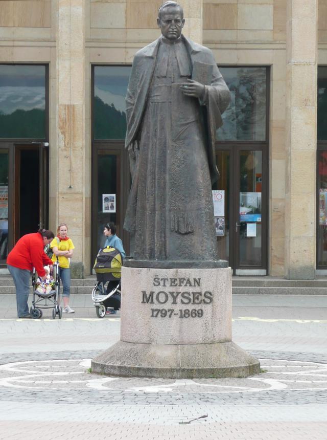 07 Socha Štefana Moysesa