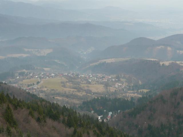 08a Pohľad zo Skalky na obec