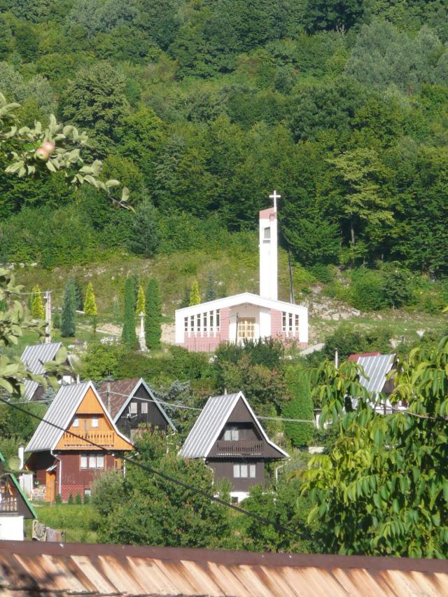 14 Dom smútku