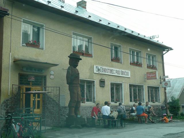 16 Hostinec pod úbočou