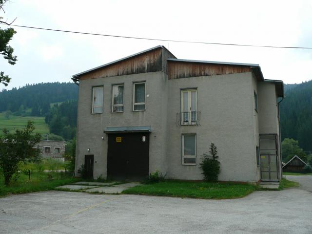 10 Požiarna zbrojnica