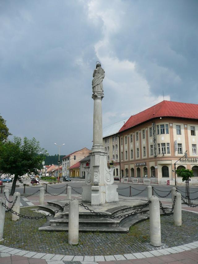 23 Mariánsky stĺp