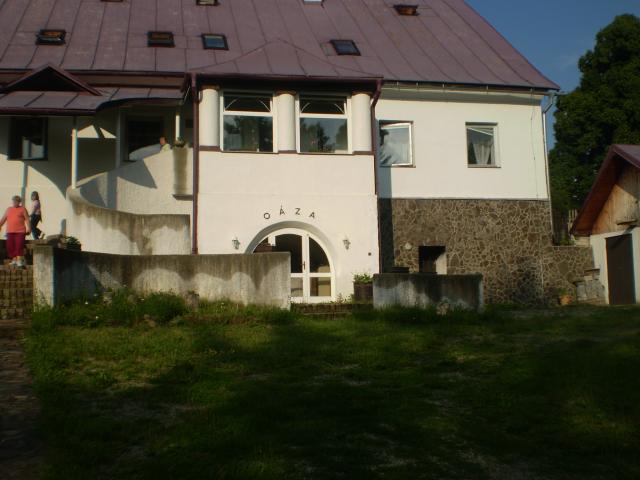 04 