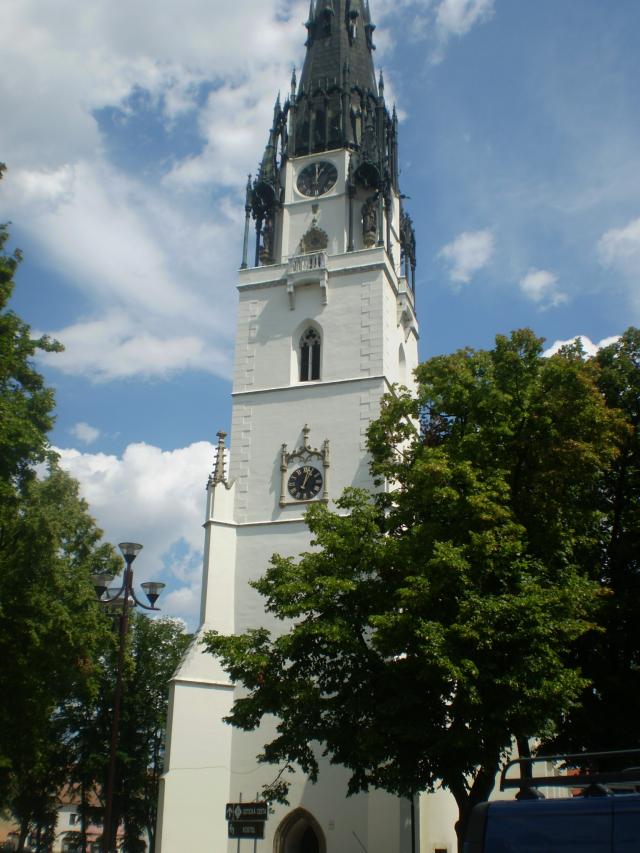 11 Rímsko-katolícky kostol Nanebovzatia Panny Márie