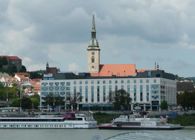 07 Hotel DANUBE