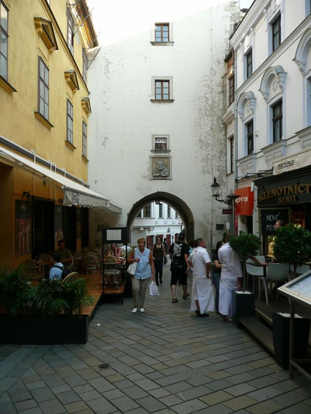 19 Michalská brána