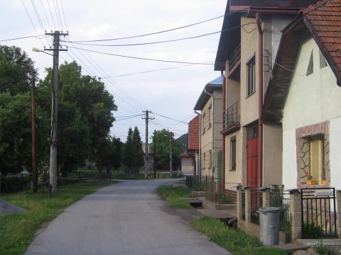 09