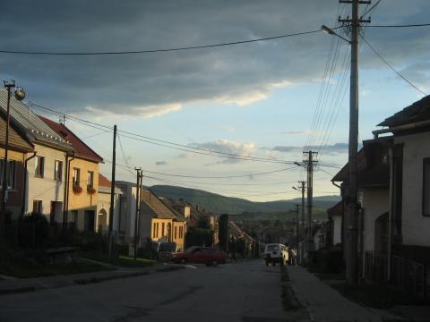 05