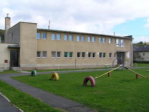 05 Škola
