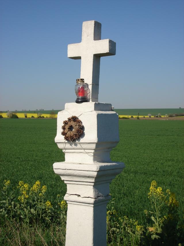 05 Biely kríž