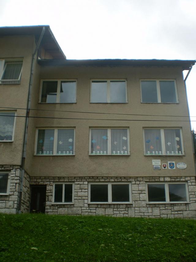 01b Budova OÚ a materskej školy