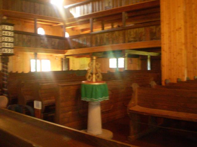 03 Interiér kostola
