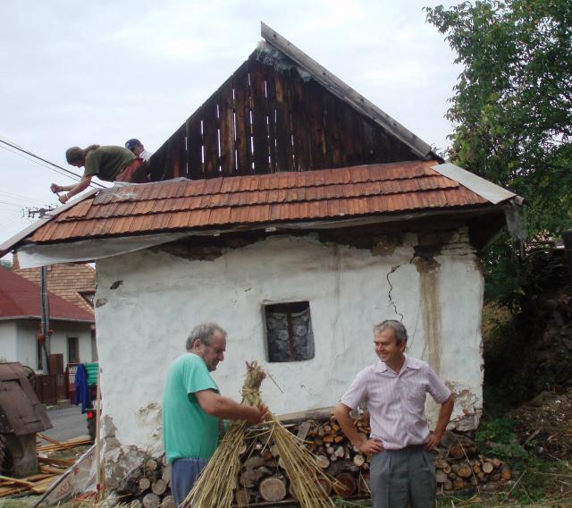 07 Strechy boli zo slamy- zachováme ukážku histórie