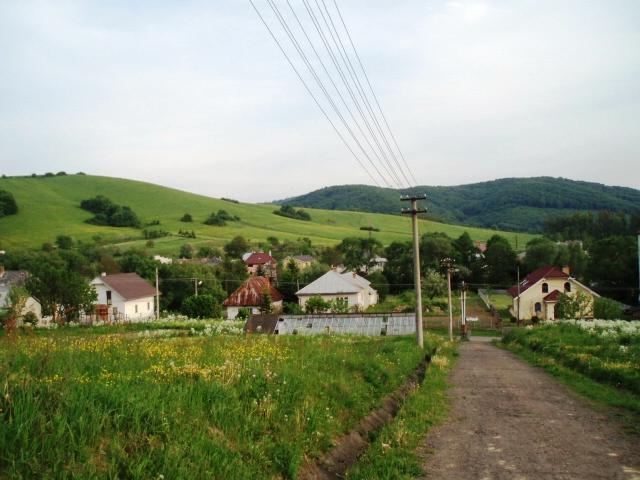 05 Pohľad z cintorína - vľavo 