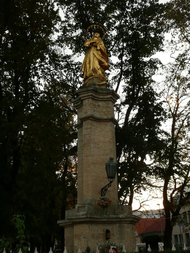 18 Mariánsky stĺp z r. 1858