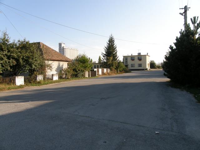 21 Cesta k železničnej stanici