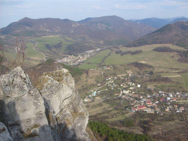 05 Malé, Veľké, Podhradie
