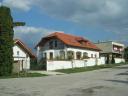 Vieska nad Žitavou - 06 V obci
